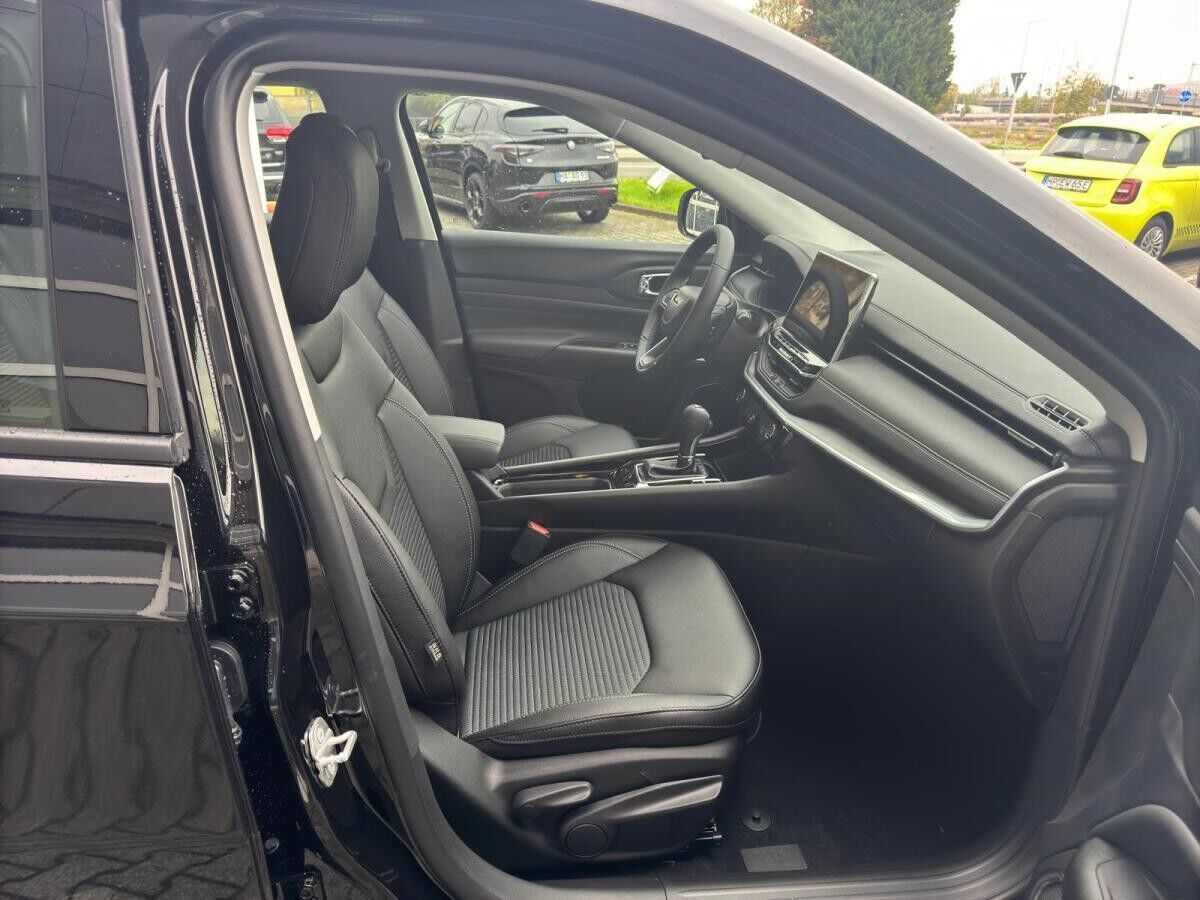 Jeep Compass Altitude 1.5 GSE T4 48V e-Hybrid Verfügbar in 2 Farben mit Allwetterreifen Abholung Mannheim