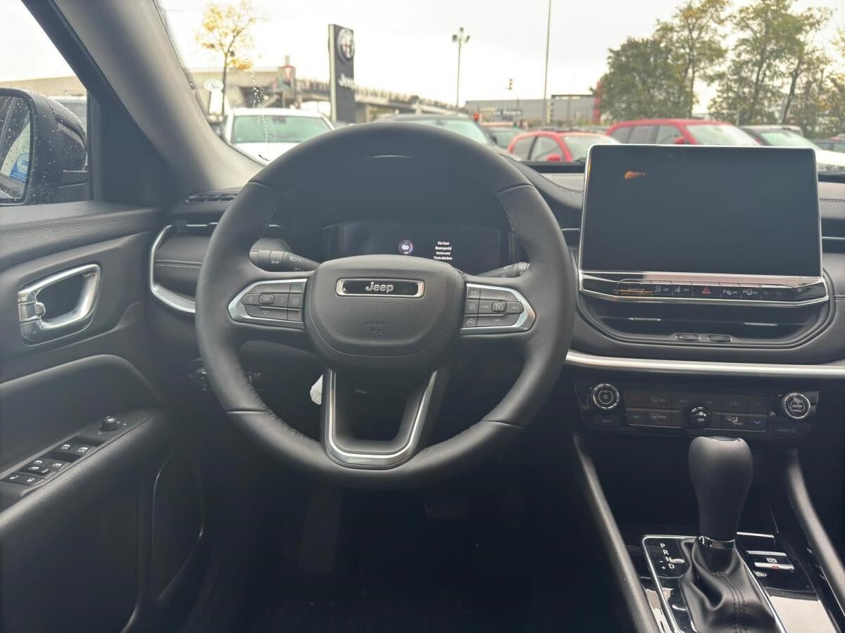 Jeep Compass Altitude 1.5 GSE T4 48V e-Hybrid Verfügbar in 2 Farben mit Allwetterreifen Abholung Mannheim