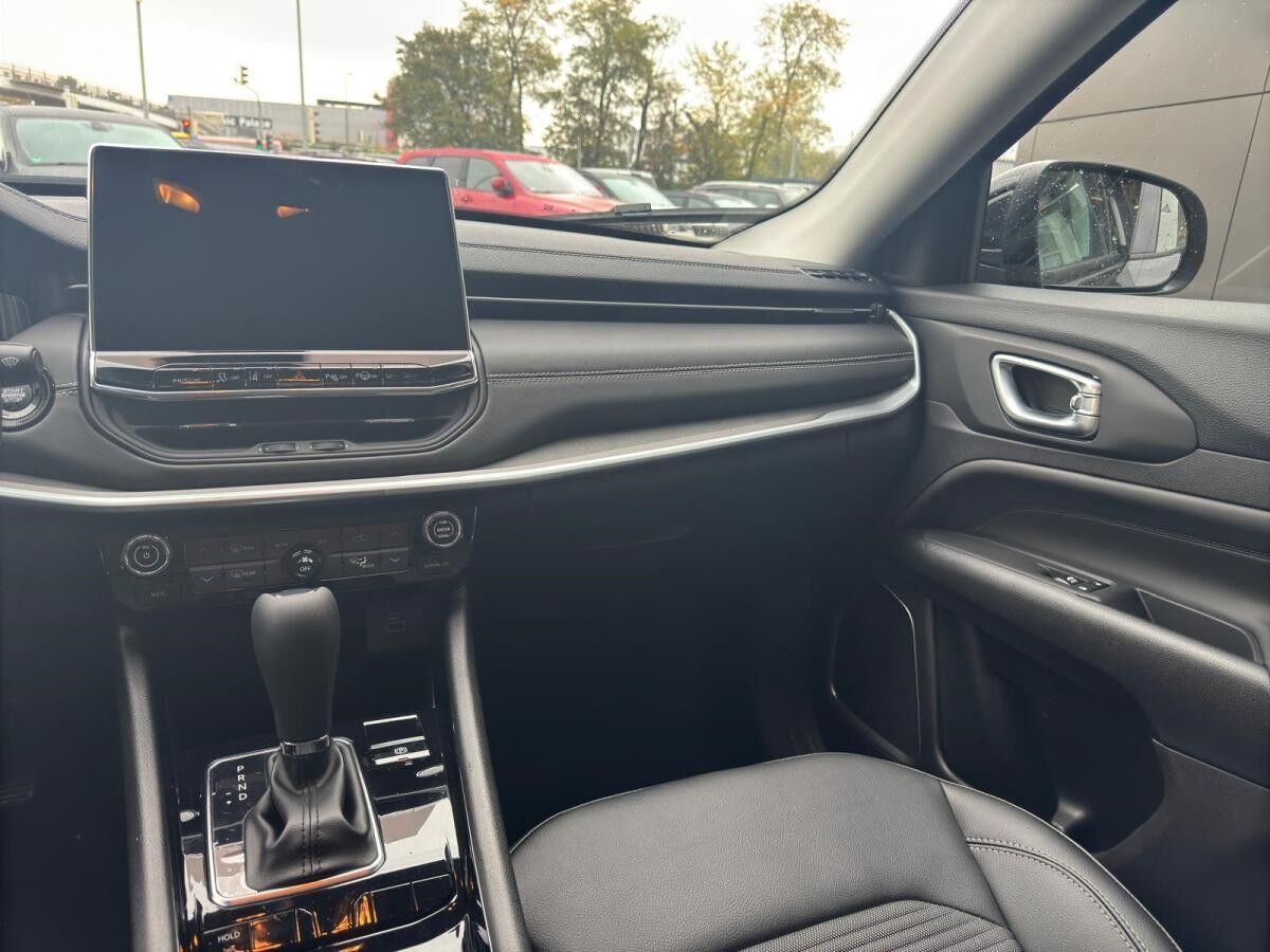 Jeep Compass Altitude 1.5 GSE T4 48V e-Hybrid Verfügbar in 2 Farben mit Allwetterreifen Abholung Mannheim