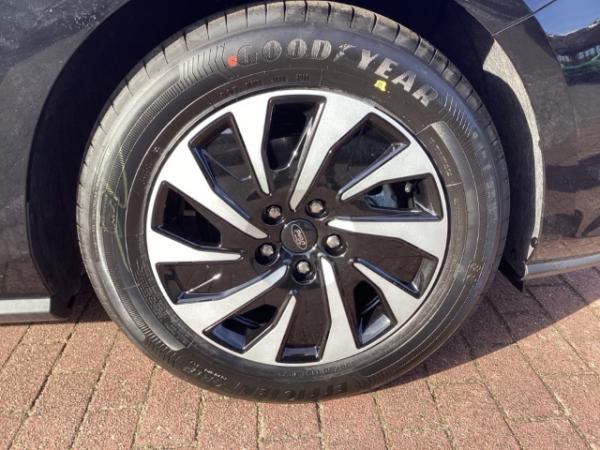 Ford Focus TITANIUM EDITION NAVI / KAMERA / PDC / FAHRERASSISTENZ-PAKET