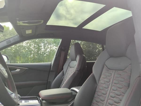 Audi RS Q8 *Allradl.|B&O Advanced|OLED|Carbon* VOLL!