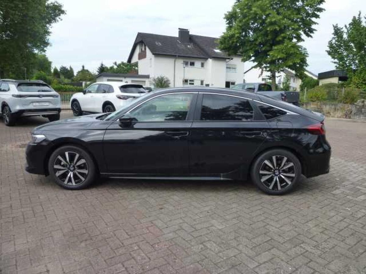 Honda Civic e:HEV 2.0 i-MMD Hybrid Elegance TZ