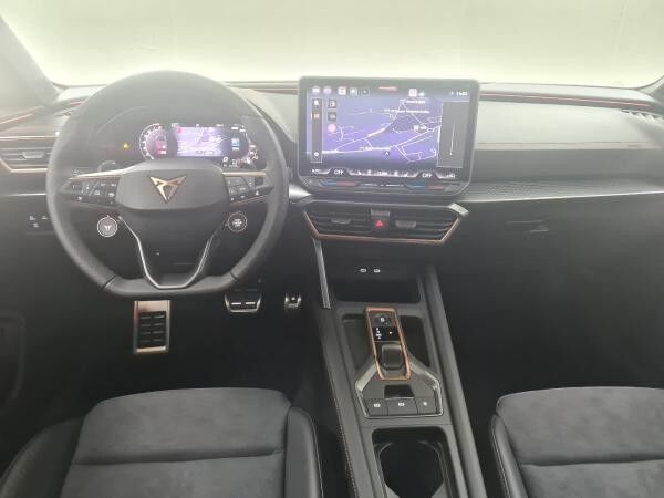 Cupra Leon ST 1.5 eTSI DSG Performance MATRX
