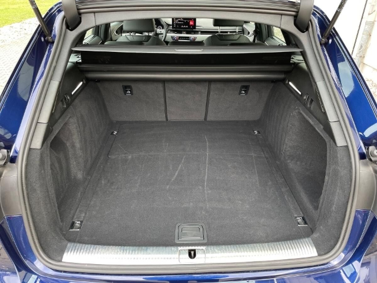 Audi A4 Avant 35 TFSI advanced Leder