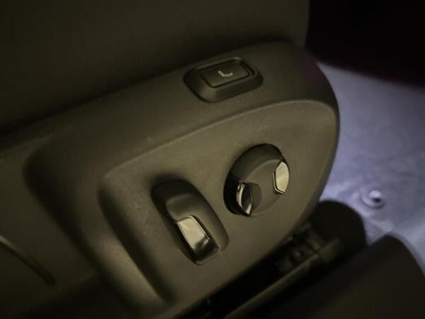 Skoda Superb Selection 2,0 TDI110 kW 7-Gang auto *AHK*MATRIX-LED*