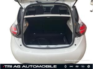 Renault ZOE Evolution EV50 135hp LED Klimaautomatik SHZ PDC! Renault ZOE Evolution EV50 135hp LED Klimaautomatik SHZ PDC!