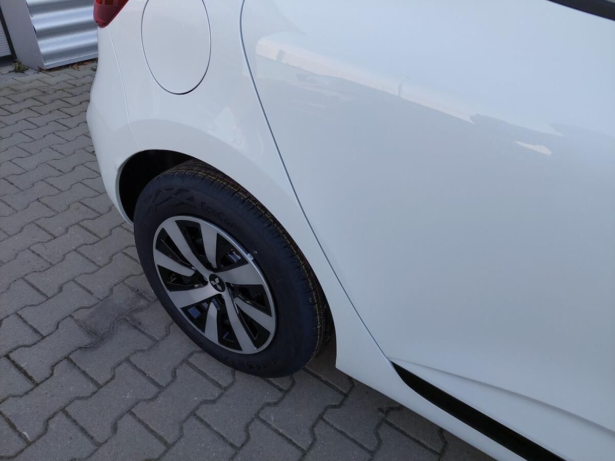 Mitsubishi Colt 3x Basis 1,0 Benzin Tageszulassung