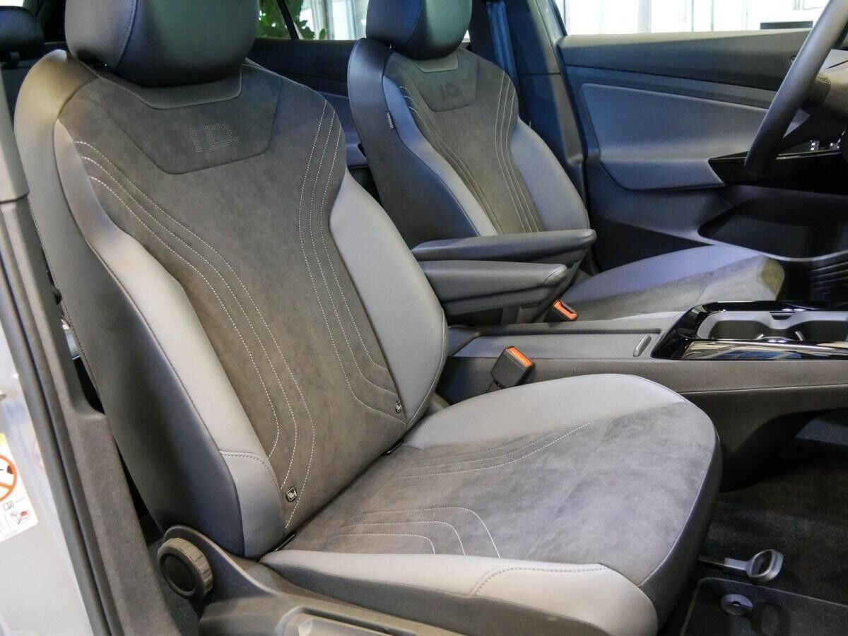 Volkswagen ID.4 Pure GOAL h 1-Gang-Automatik Lagerwagen !! Volkswagen ID.4 Pure GOAL h 1-Gang-Automatik Lagerwagen !!