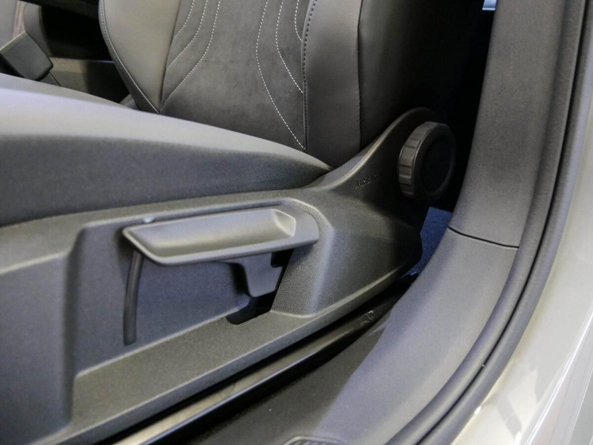 Volkswagen ID.4 Pure GOAL h 1-Gang-Automatik Lagerwagen !! Volkswagen ID.4 Pure GOAL h 1-Gang-Automatik Lagerwagen !!