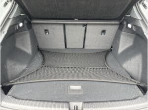 Audi Q4 e-tron e-tron 45 advanced NAVI AHK Kamera LED