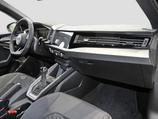 Audi A1 Sportback UPE br. 37.225,- 30 TFSI S-Line / ALW