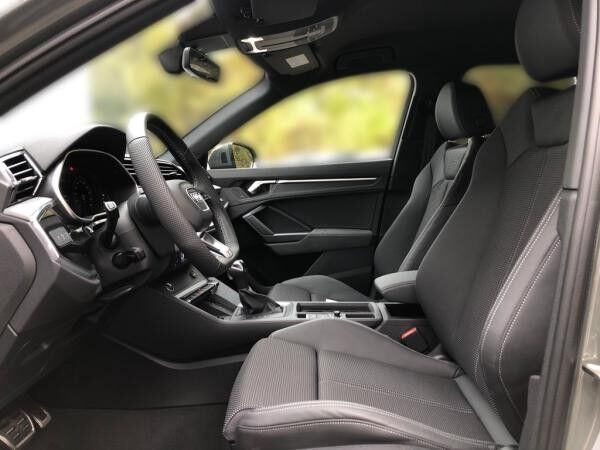 Audi Q3 S line 35 TFSI S tronic || SOFORT VERFÜGBAR ||1/X