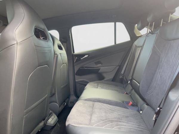 Volkswagen ID.5 Pro GOAL 77 kWh PANO NAVI ASSISTENZ WÄRMEP