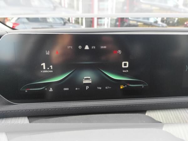 Dongfeng Forthing 4 DAB/neue Farbe