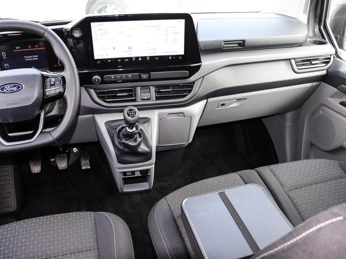 Ford Tourneo Custom Trend V710 L1 136PS Navi Allwetter