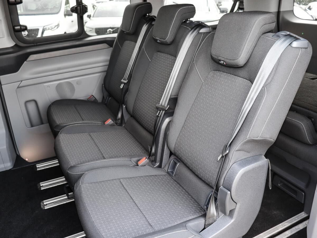 Ford Tourneo Custom Trend V710 L1 136PS Navi Allwetter