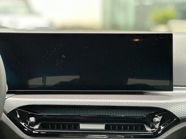 BMW 330 e Limousine M Sportpaket HiFi DAB LED RFK