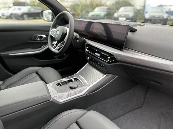 BMW 330 e Limousine M Sportpaket HiFi DAB LED RFK