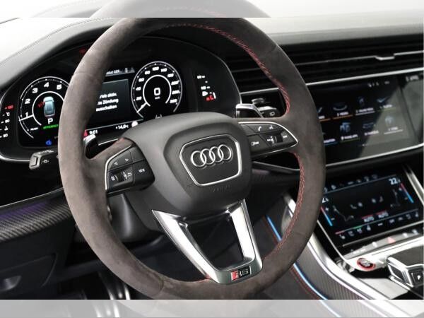 Audi RS Q8 4.0 TFSI quattro 600PS