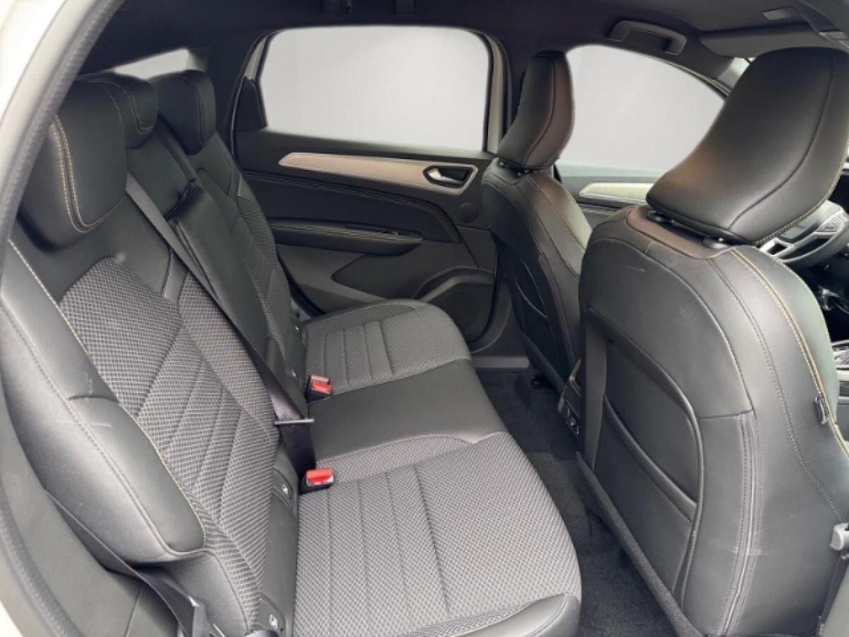 Renault Arkana TECHNO Mild Hybrid 140 EDC Navi digitales Cockpit LED ACC Apple CarPlay Android Auto