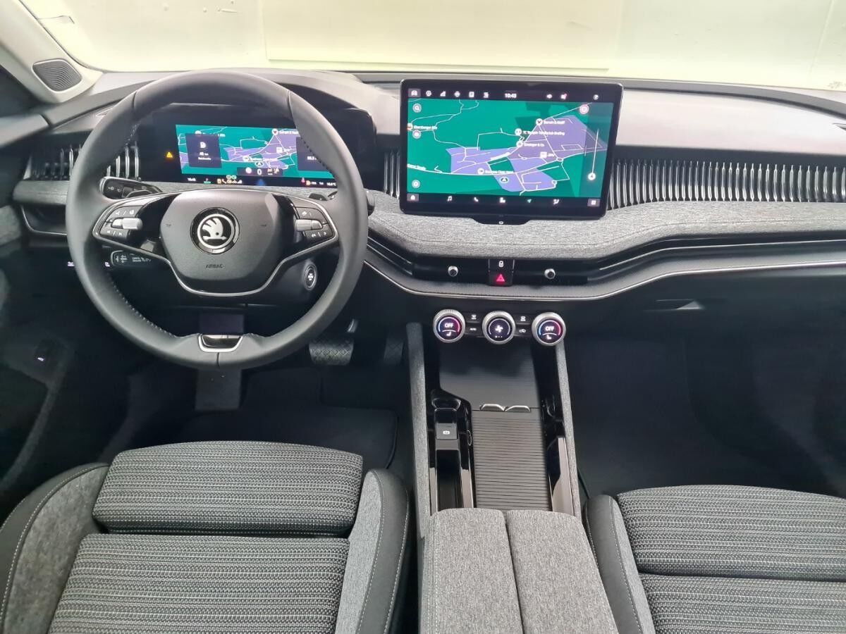 Skoda Superb Combi TSI DSG Selection Standheizung