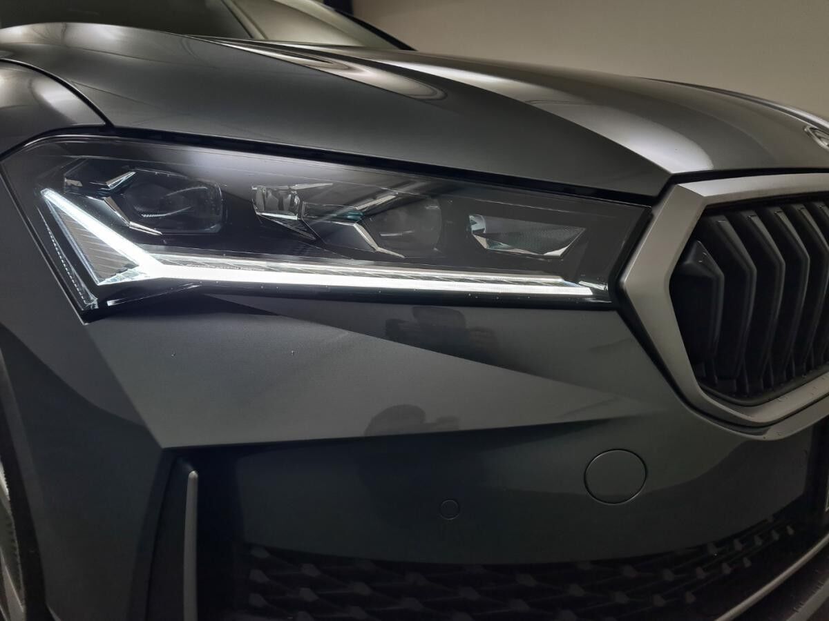 Skoda Superb Combi TSI DSG Selection Standheizung