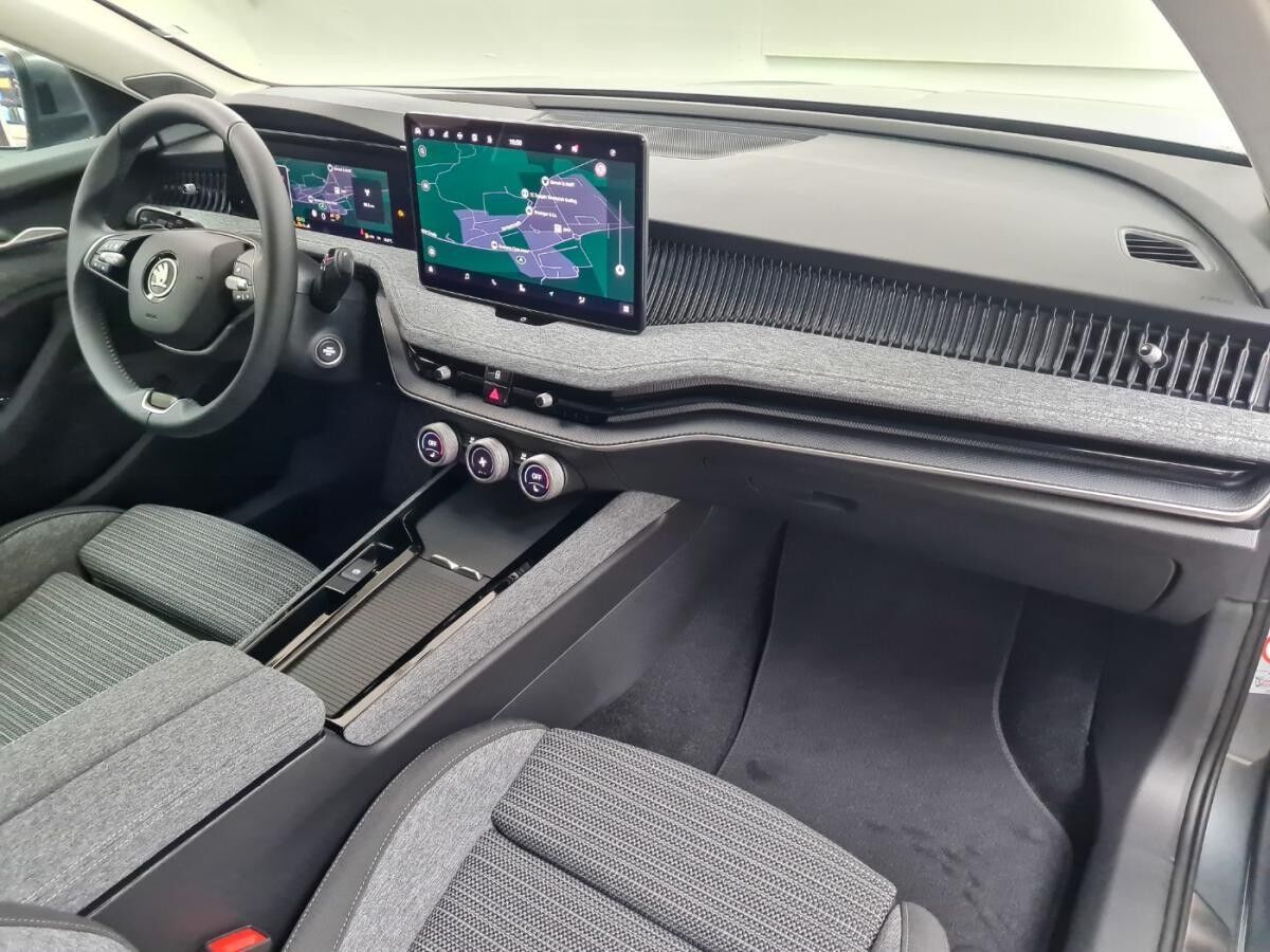 Skoda Superb Combi TSI DSG Selection Standheizung