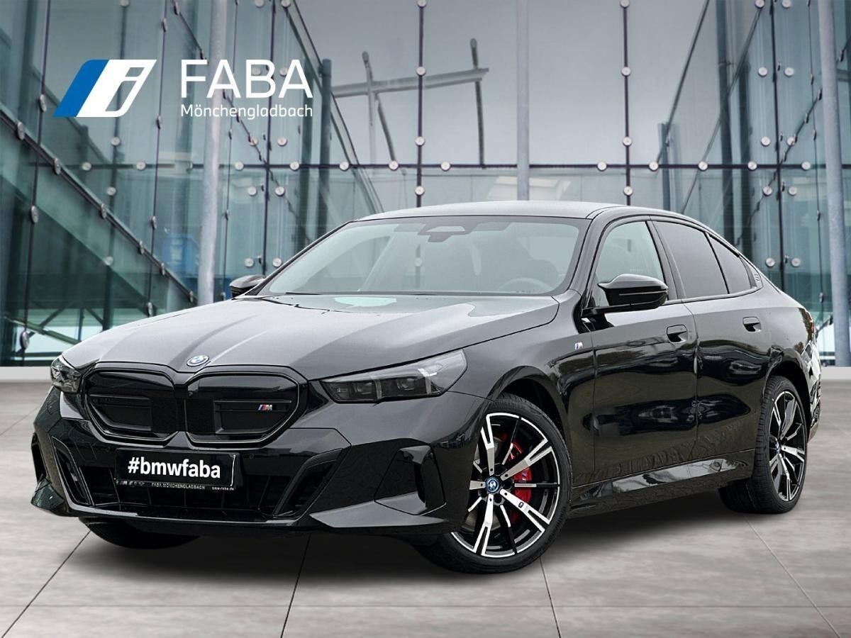 BMW i5 M60 xDrive Limousine M Sport Pro AHK Driv Prof B&W