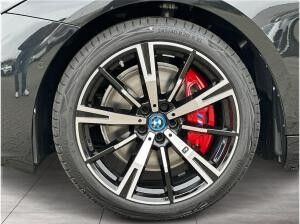 BMW i5 M60 xDrive Limousine M Sport Pro AHK Driv Prof B&W