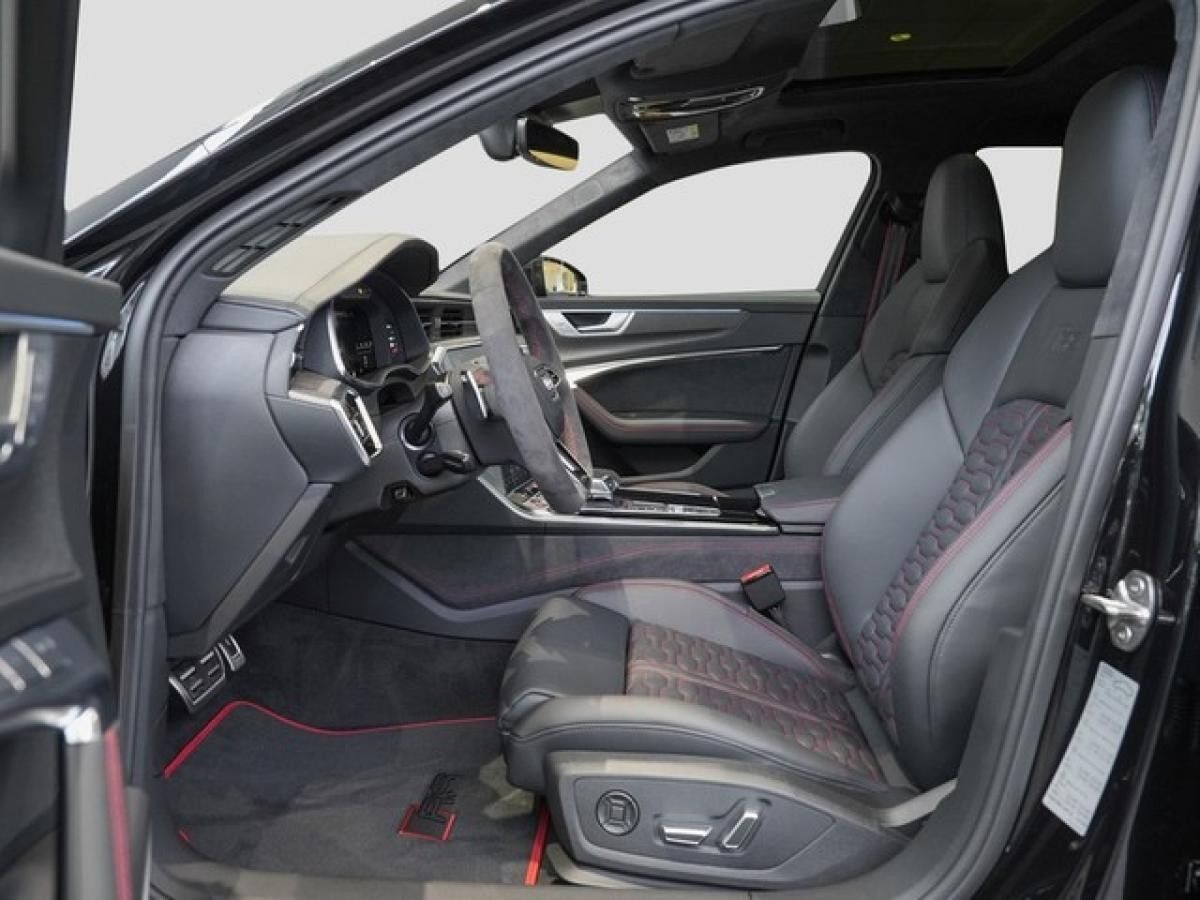 Audi RS6 UPE br. 196.150,- Avant performance /