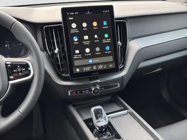 Volvo XC60 T8 AWD Plus Dark Plug-In Handwerkliche Gewerbekunden und ähnliches Umfeld