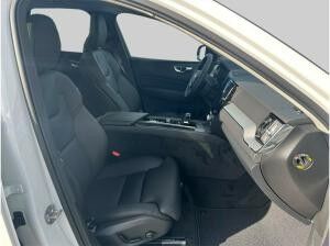 Volvo XC60 T8 PLUS DARK  DEAL
