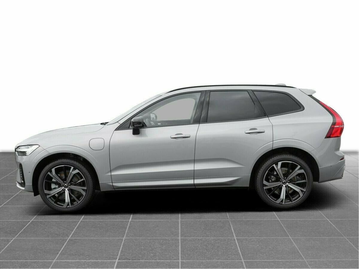 Volvo XC60 T6 ULTRA DARK HOT DEAL