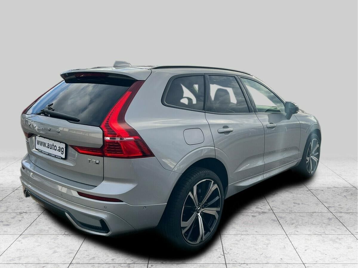 Volvo XC60 T8 ULTRA DARK DEAL