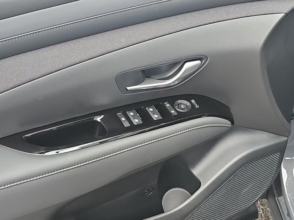 Hyundai TUCSON 1.6 T-GDI HYBRID SELECT LED/NAVI/DAB