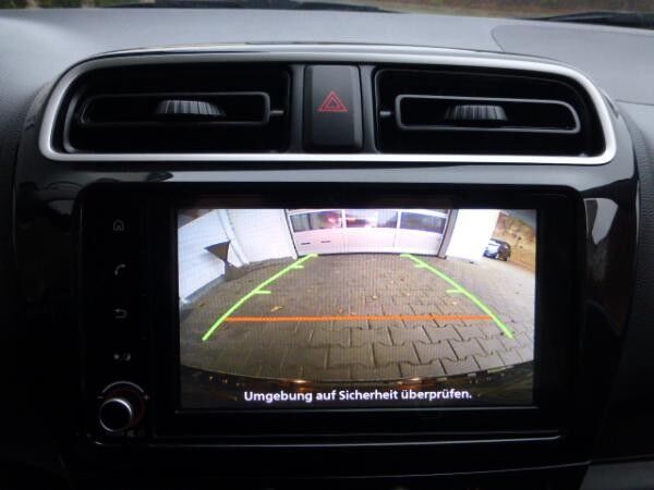 Mitsubishi Space Star 1.2 Select CVT