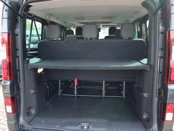 Nissan Primastar Kombi 8Sitzer L1H1 2,8t dCi150 MT TEKNA  #VOLLAUSSTATTUNG#5JAHRE GARANTIE