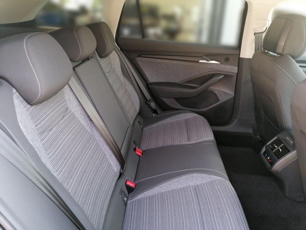 Skoda Superb Combi SELECTION 1.5TSI iV PLUG-IN.AHK.LICHT+SICHT