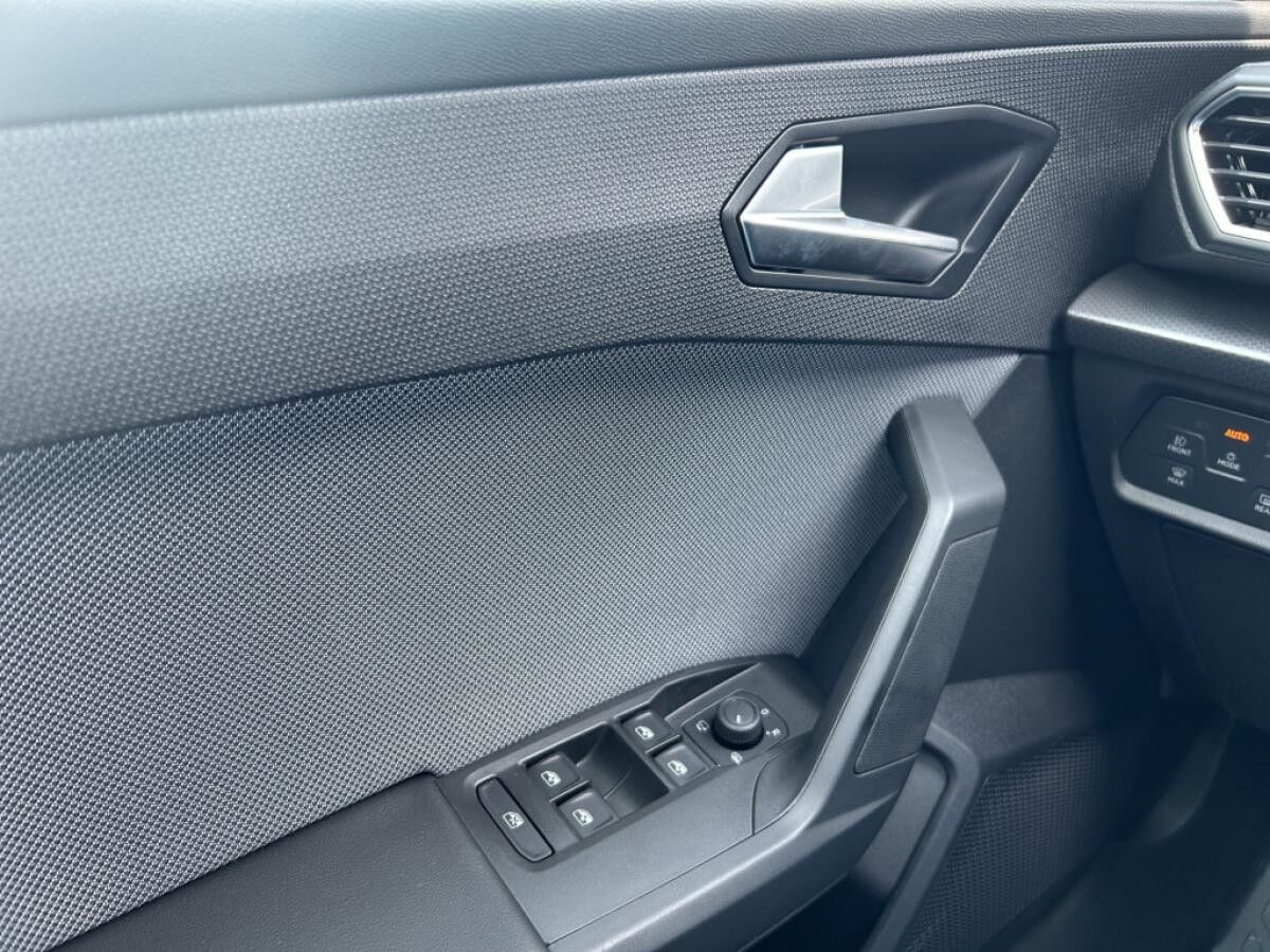 Seat Leon Sportstourer Style 2.0 TDI *SOFORT VERFÜGBAR*