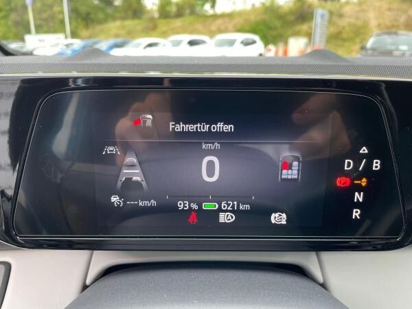 Ford Explorer Premium BEV/ 286PS RWD /AHK /360° / 8-fach Bereift / Vorführfahrzeug