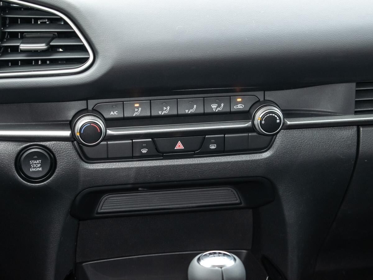 Mazda CX-30 Prime-Line Advanced Head-Up Display; Rückfahrkamera