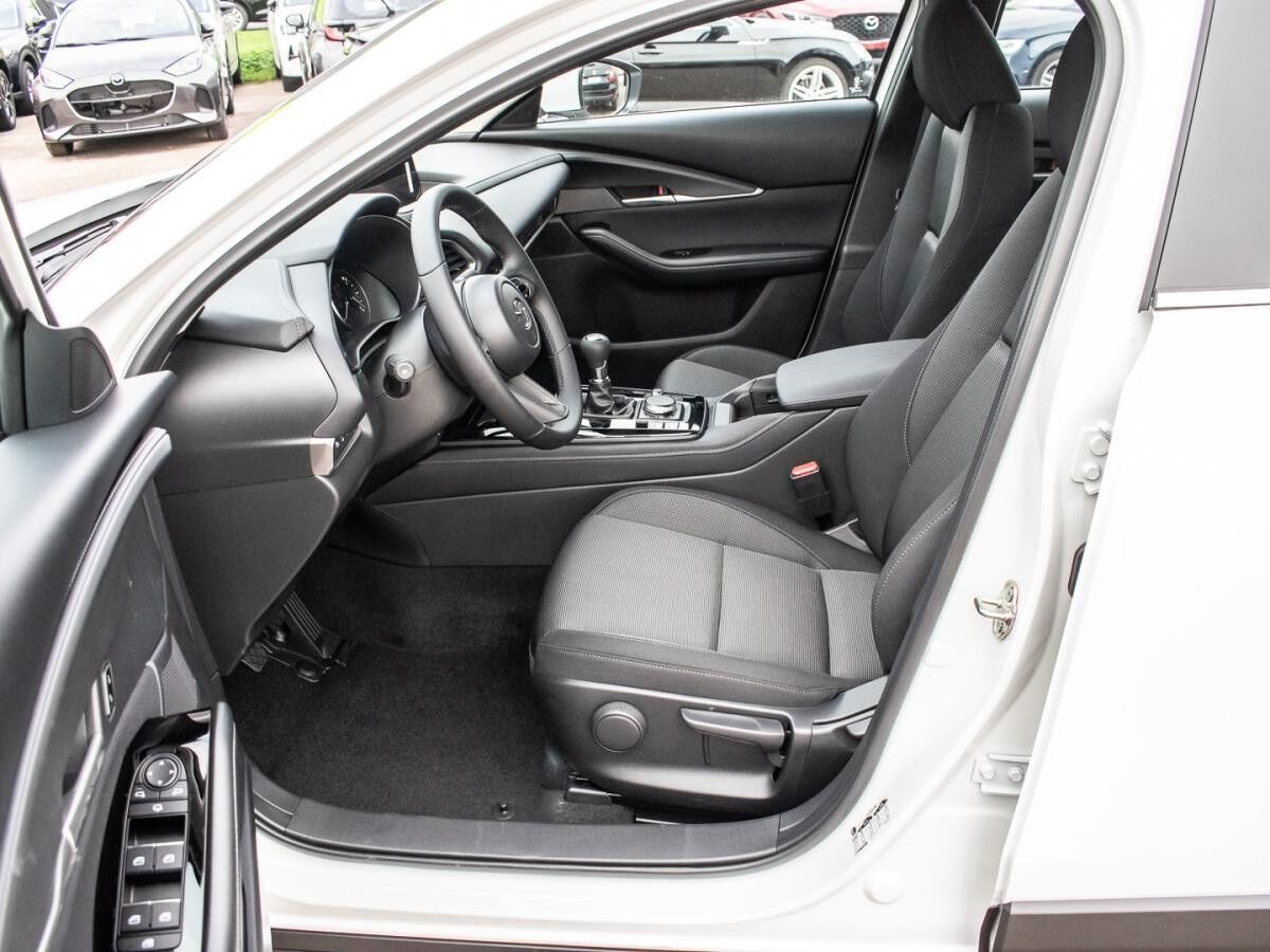 Mazda CX-30 Prime-Line Advanced Head-Up Display; Rückfahrkamera