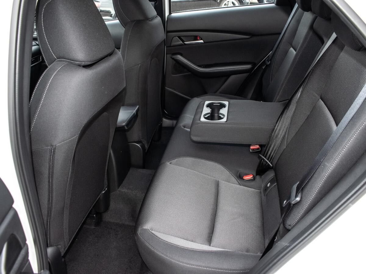 Mazda CX-30 Prime-Line Advanced Head-Up Display; Rückfahrkamera