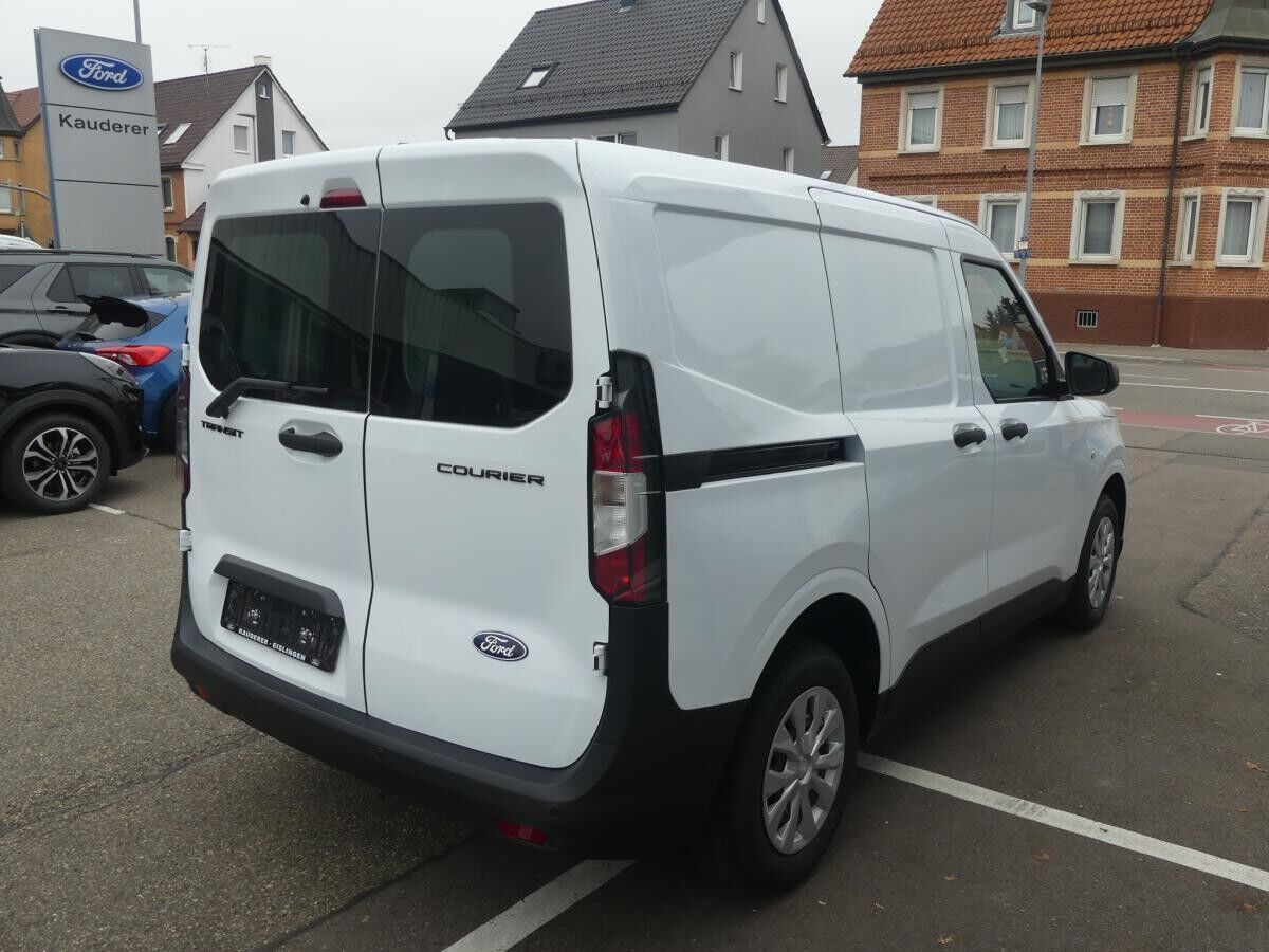 Ford Transit Courier Trend 100 PS Benziner * Sofort Verfügbar *