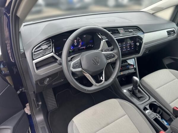 Volkswagen Touran 1.5 TSI DSG *7-SITZ *AHK *ACC*VIRTUAL *RK