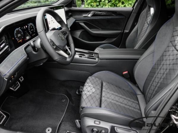 Volkswagen Passat 2.0 l TDI DSG R-Line Black Style Navi Pro Max