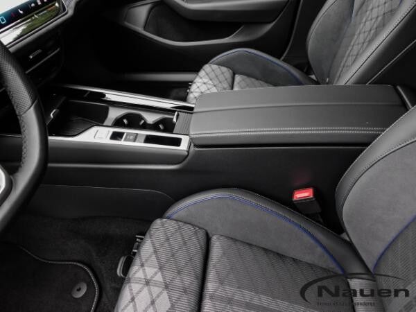 Volkswagen Passat 2.0 l TDI DSG R-Line Black Style Navi Pro Max
