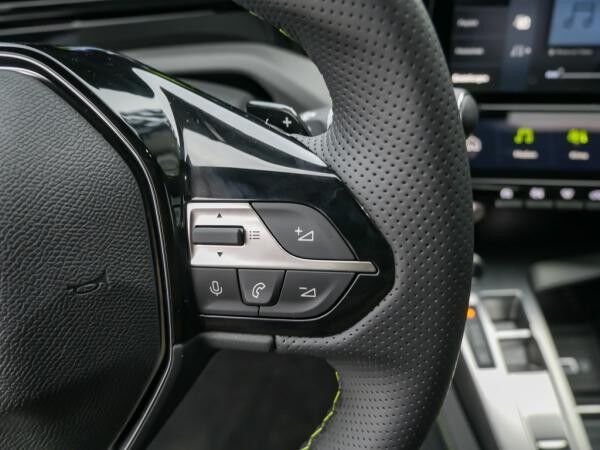 Peugeot 408 GT 1.2 Hybrid 145 e-DSC6 *ICE*