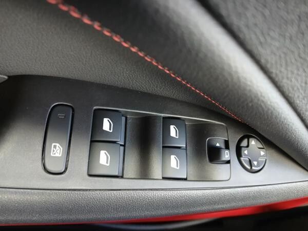 Opel Crossland 1.2T Rückfahrkamera,Sitzehizung