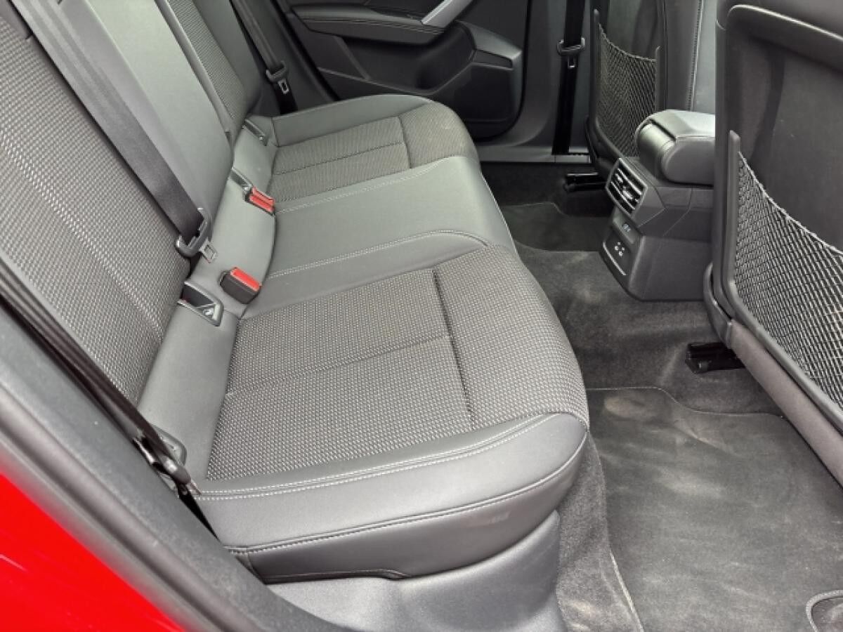 Audi A3 Sportback 35 TFSI S-Line LED Navi Kamera Sitzhzg